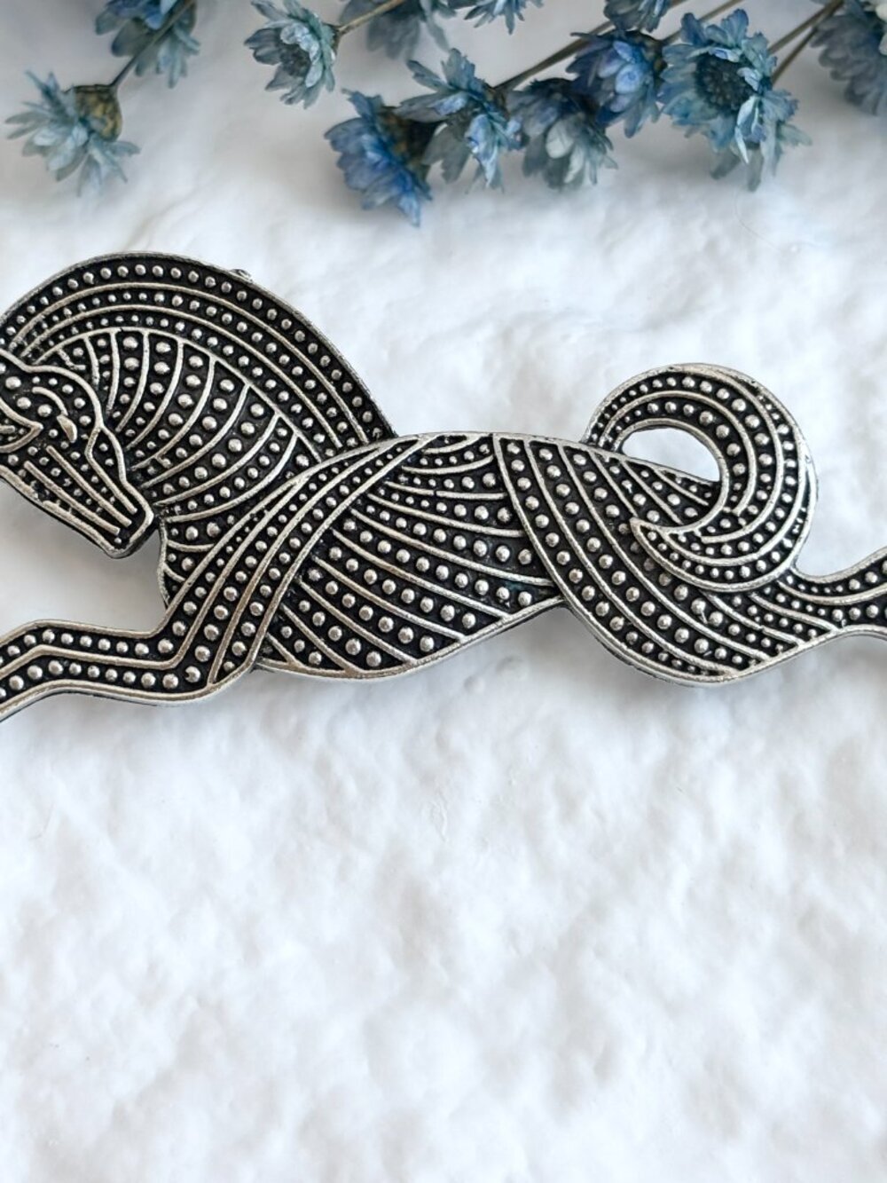 Leaping Horse Figural Silver Toned Vintage Inspired Textured Brooch Pin - Picture 6 of 16